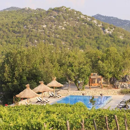 Hébergement de vacances Stanic Estate Pozla Gora